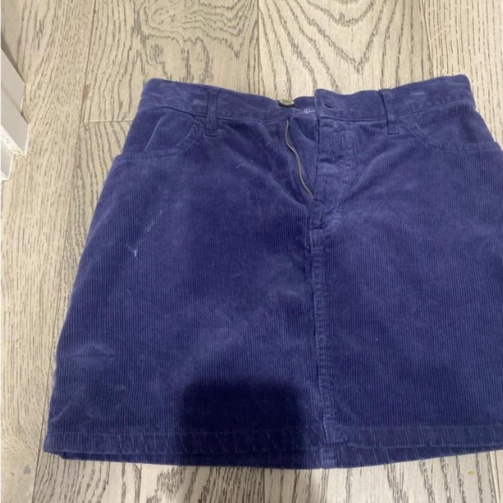 velvet navi brandy melville skirt💌
